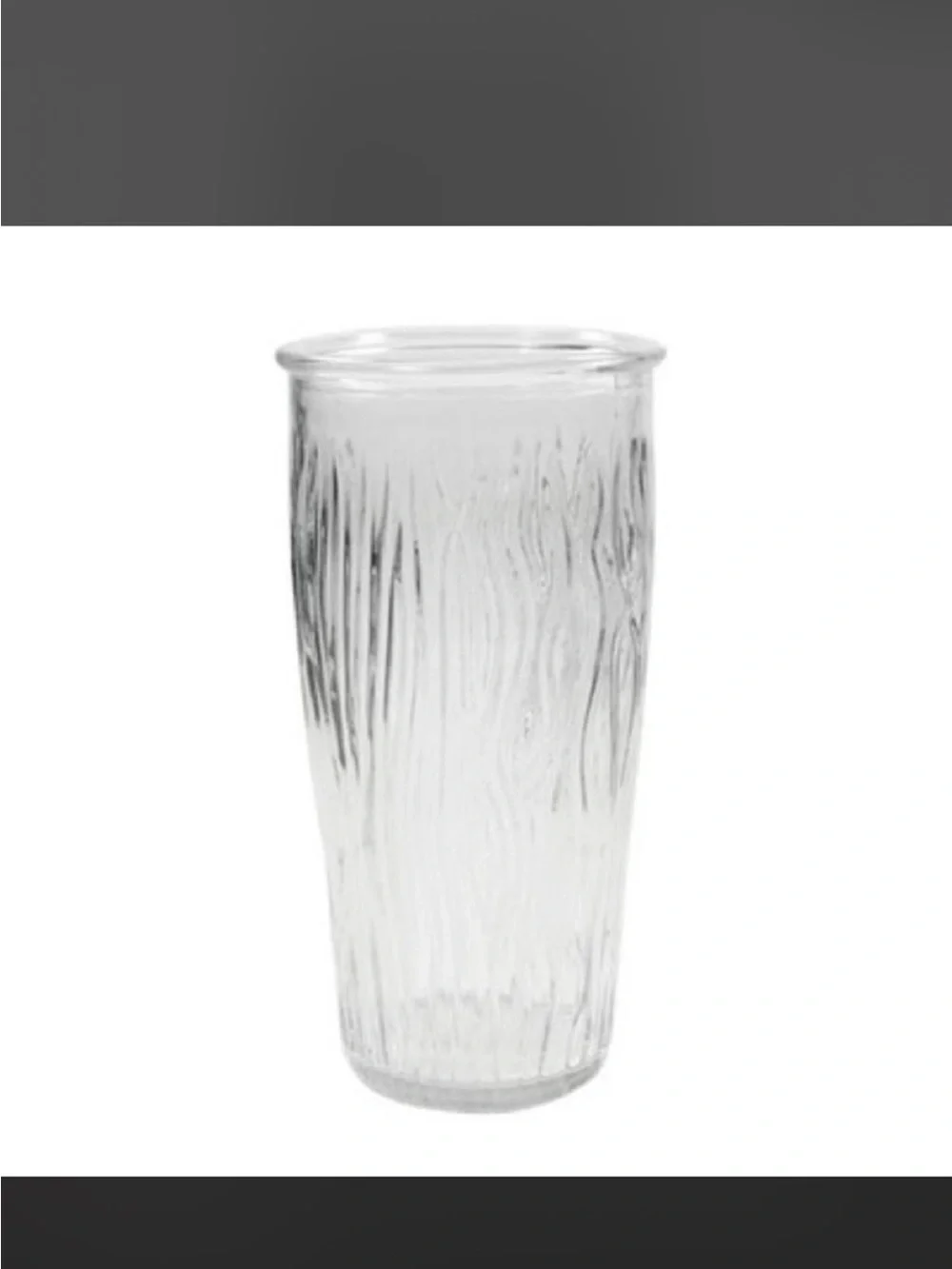2 beautiful vases